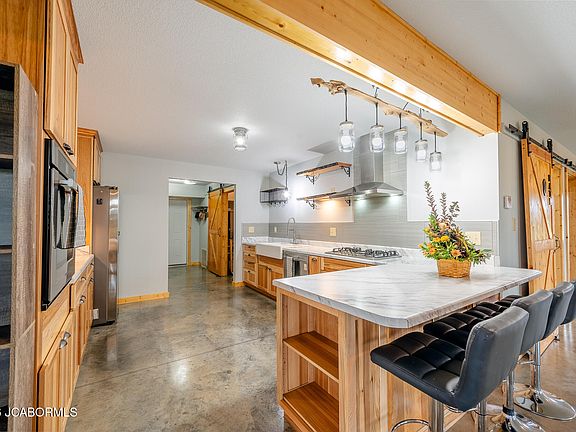 4th image of 8343 Osprey Ln