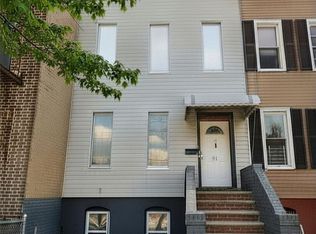 91 E 31st St, Brooklyn, NY 11226