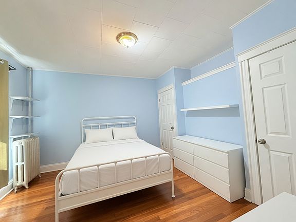 2nd image of 21 Bothwell Rd #1