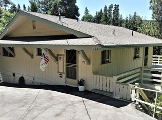 726 Arth Dr, Crestline, CA 92325