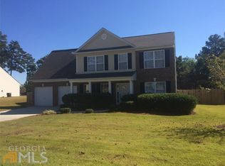 8355 Mayfern Dr, Fairburn, GA 30213