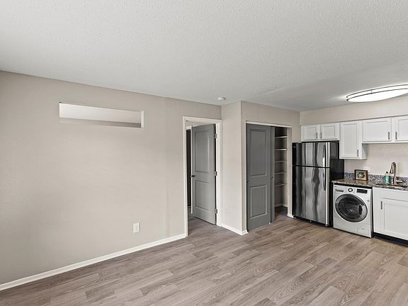 5th image of 2427 S Bumby Ave APT D