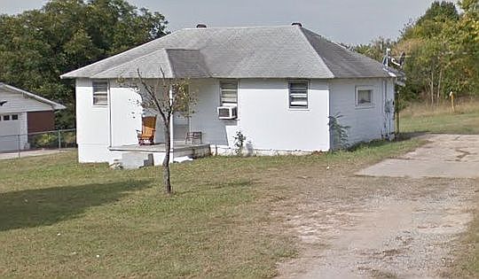 2nd image of 950 Archer Rd