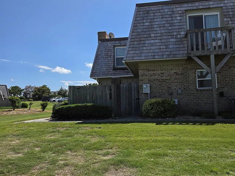 1705 Sand Dollar Cir — Photo 1