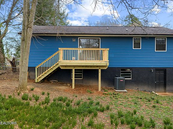 5th image of 7129 Hurst Ln