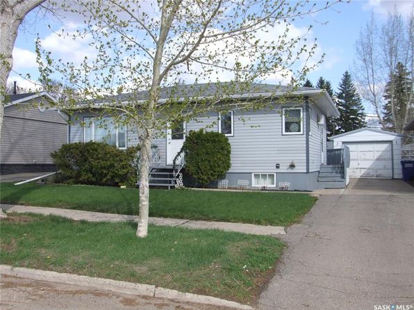 519 1st STREET W, Leader, SK S0N 1H0