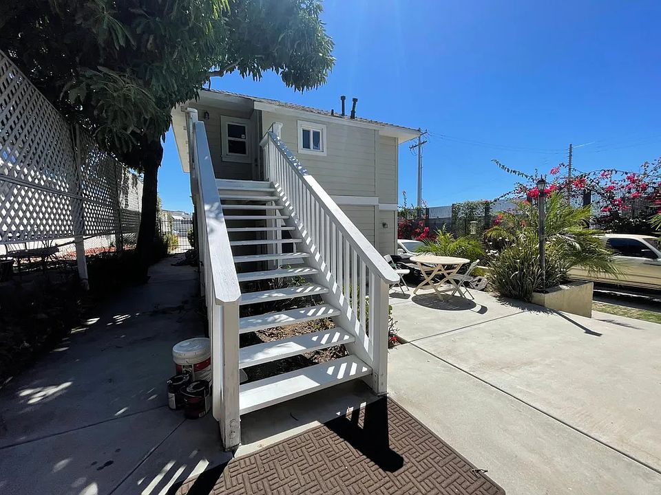 Private entrance in back of unit.