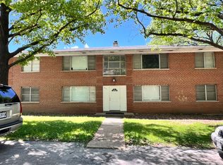 8430 Atherton Dr, Saint Louis, MO 63130