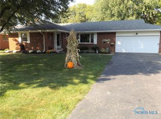 324 Warrington Ave, Findlay, OH 45840