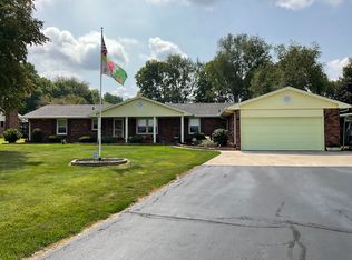 1903 E 400 N, Anderson, IN 46012
