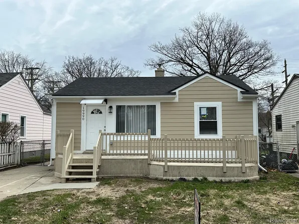 19990 Negaunee, Redford, MI 48240