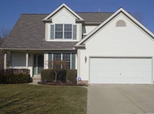 657 Continental Dr, Medina, OH 44256