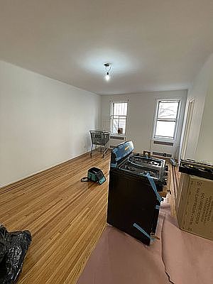 2nd image of 55 Tehama St #B