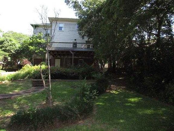 .view of the reartof the house