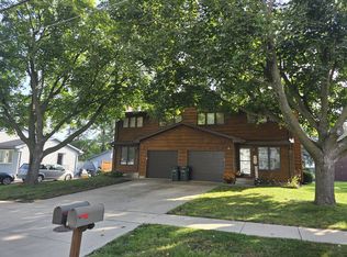 2241 Casper Ave, Waterloo, IA 50701