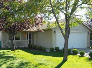 3246 SW Metolius Ave, Redmond, OR 97756