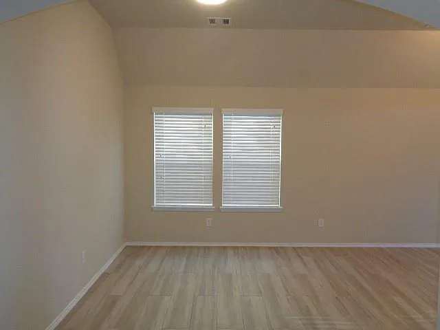 20211 Ray Falls Dr — Photo 8