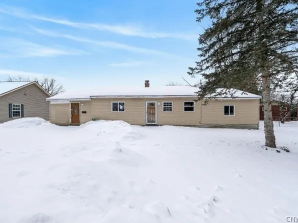 1307 Cedarbrook Dr, Rome, NY 13440