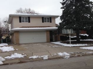 18321 Bock Rd, Lansing, IL 60438