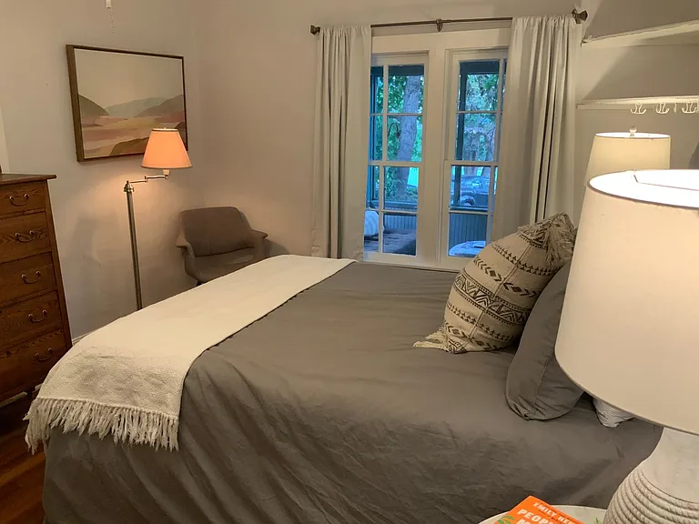 102 Clematis Dr — Photo 10
