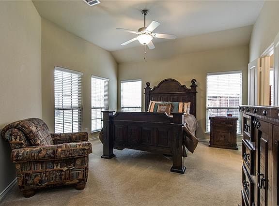 5th image of 4501 Corral Ct