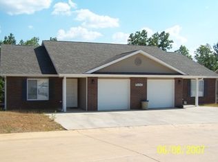 24282B Tupelo Ln, Saint Robert, MO 65584