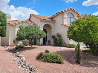 3861 N Sapphire, Mesa, AZ 85215