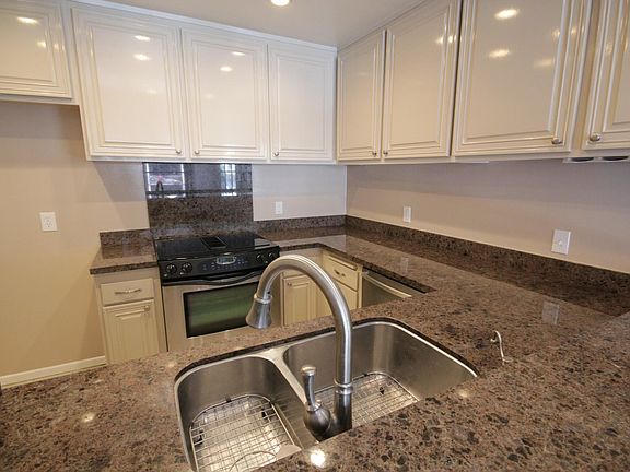5th image of 9223 Marina Pacifica Dr N