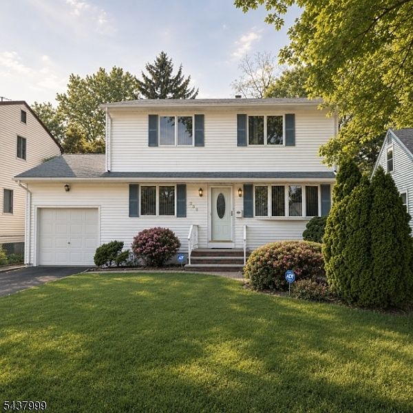 1st image of 346 Farley Ave