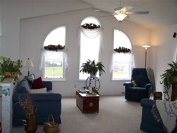 Spacious Living/Great Room