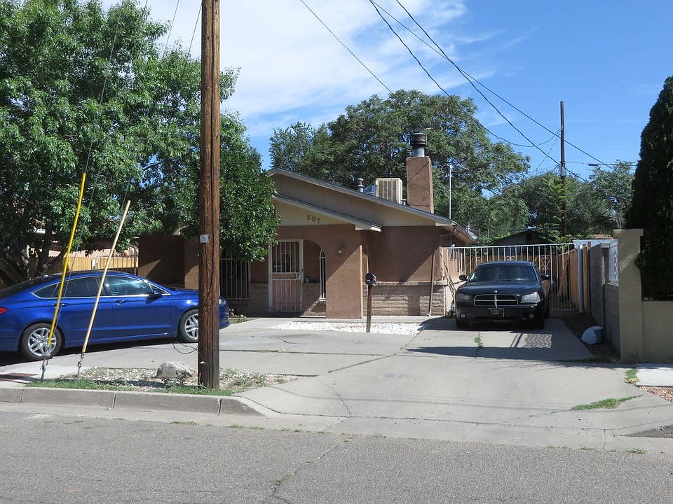 2nd image of 507 Cromwell Ave SW