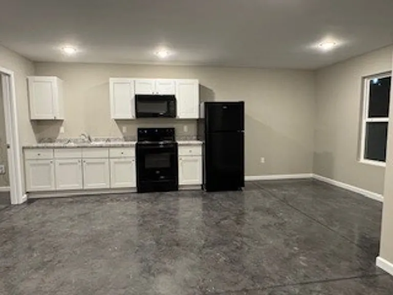 218 Chiricahua Ln — Photo 5