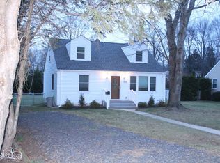 310 Florence Rd, Middletown, NJ 07748