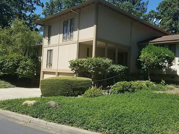 Street view of 165 Milliken Creek Drive