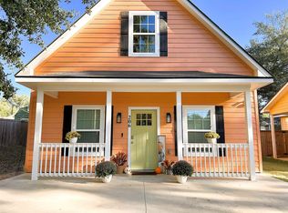 206 Hurley Ave, Gladewater, TX 75647