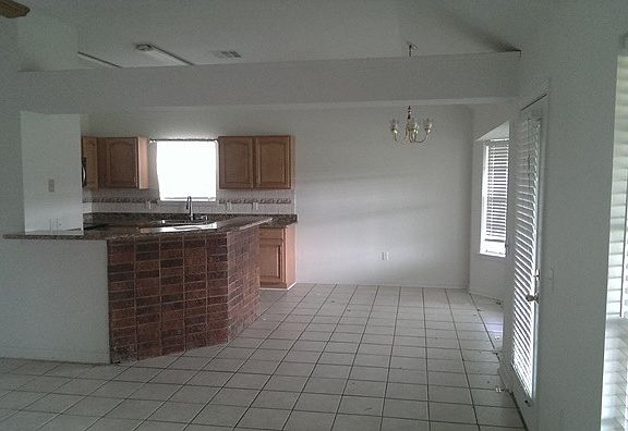 3rd image of 47 Sawgrass Dr