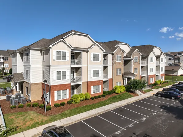 McDowell Creek Court