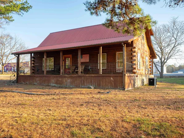 103 Tyler St, Melbourne, AR 72556
