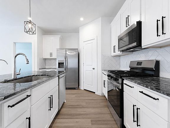 4th image of 7715 Montana Ruby Dr