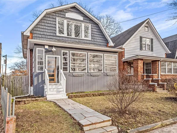 2716 Limit Ave, Saint Louis, MO 63143