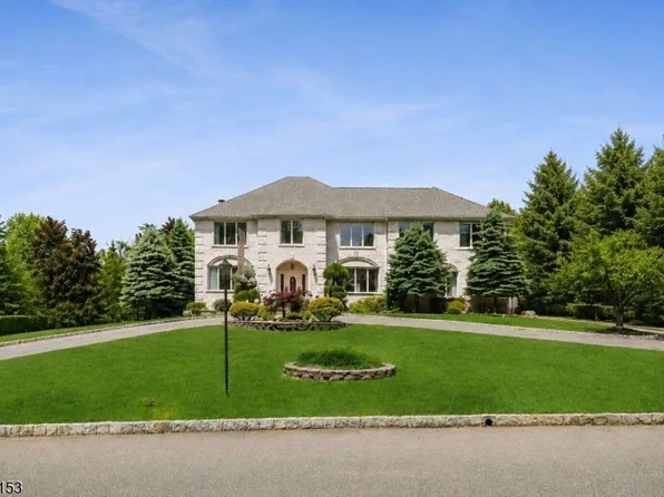 1 Winchester Dr, Scotch Plains Twp., NJ 07076