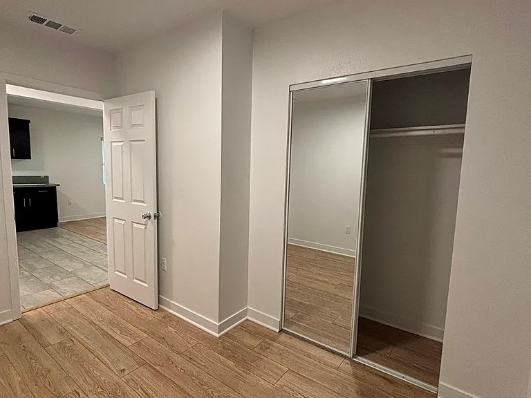 329 1/2 E Gage Ave — Photo 11