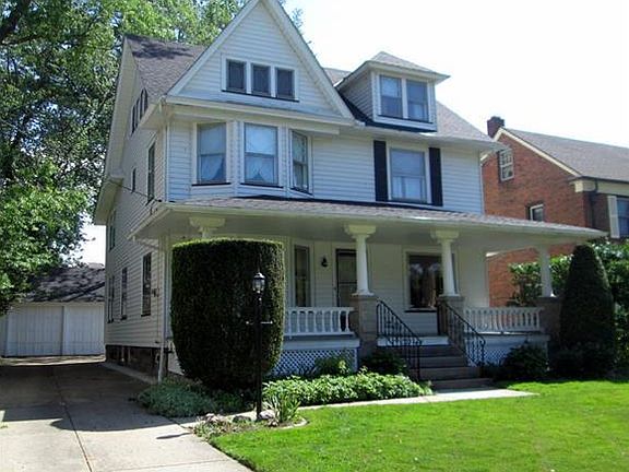 2nd image of 17463 Clifton Blvd