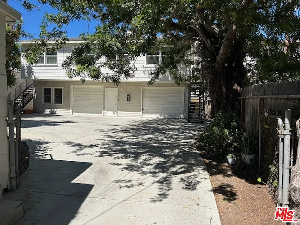 1 bed, 1.0 bath, 425 sqft, $2,350 — Photo 4