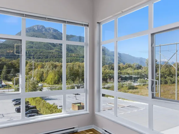 40437 Tantalus Rd #419, Squamish, BC V8B 0G2