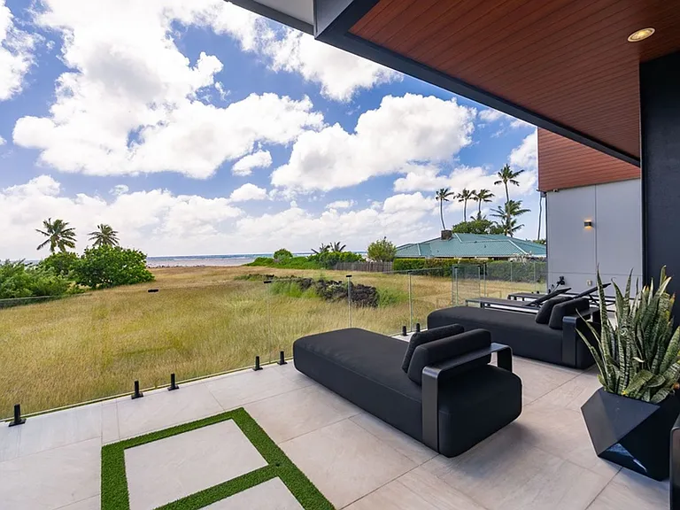 5295 Kalanianaole Hwy #2 — Photo 18
