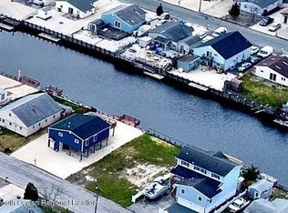 11 Cranberry Lake Dr, Little Egg Harbor Twp, NJ 08087