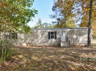 1846 Apple Blossom Rd, York, SC 29745