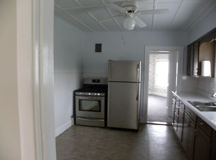 366 Park Ave APT 2, Portland, ME 04102