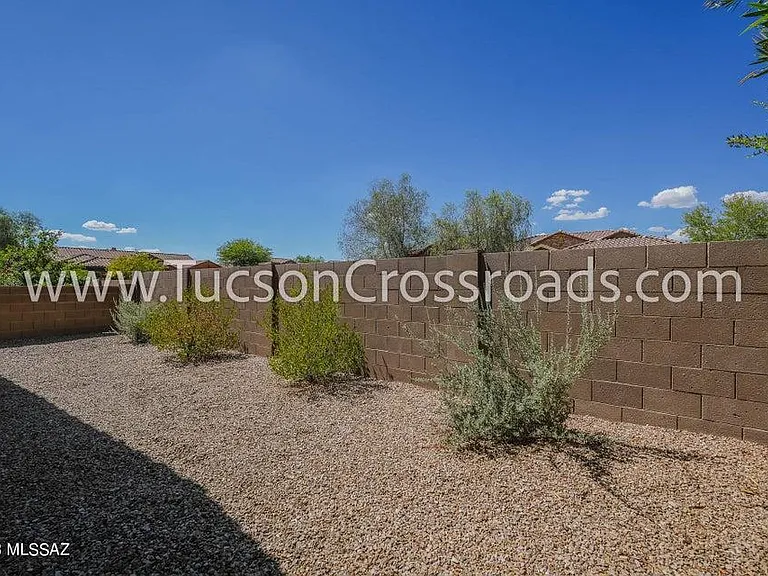 1254 W Versilia Dr — Photo 27